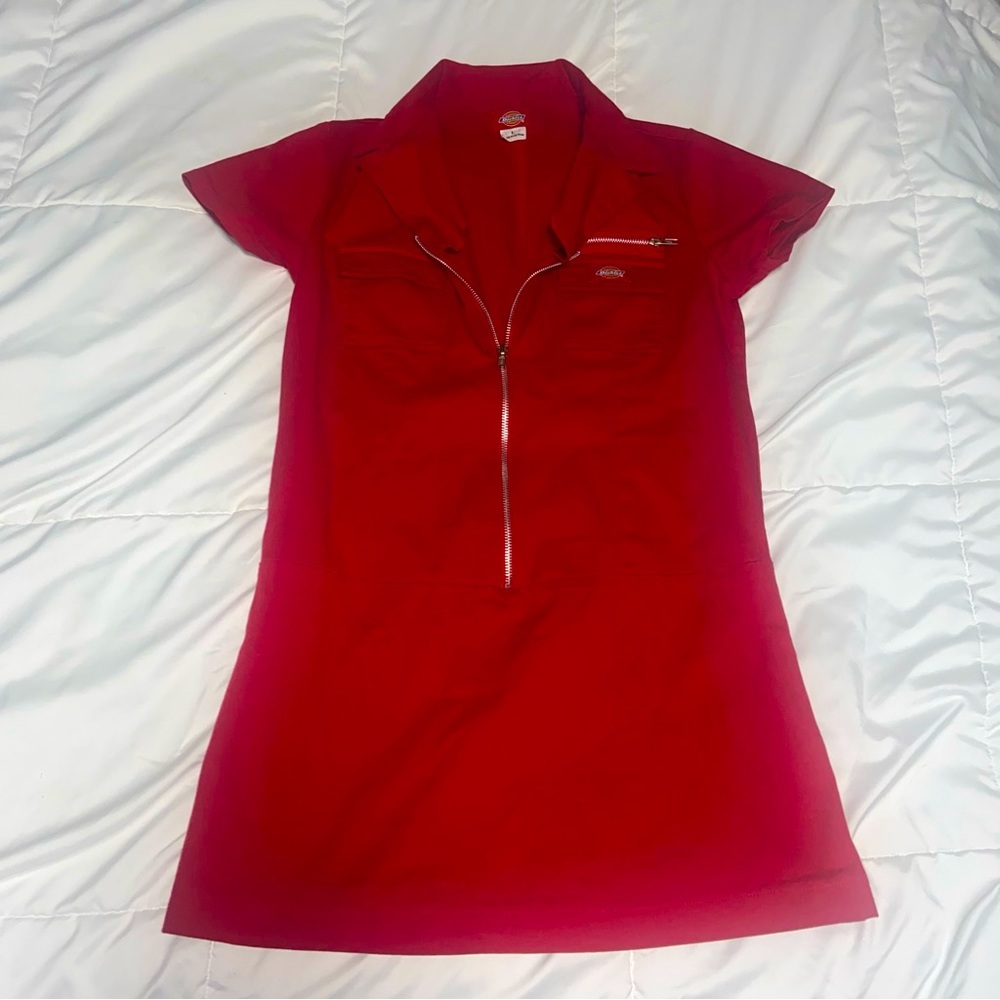 Dickies Girls Annie zip up dress Juniors Large (Women’s Small/medium) Red
